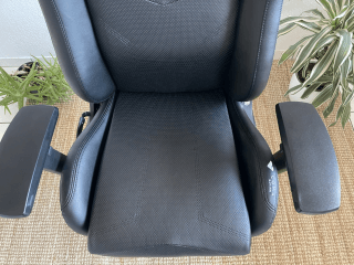 Com4Gaming Argon - Sitz